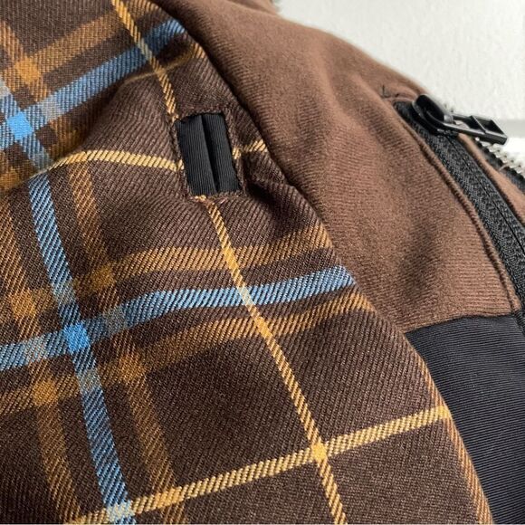 Burton Mens Dry Ride Cambridge Winter Ski Snowboarding Jacket Size Small - Picture 9 of 16